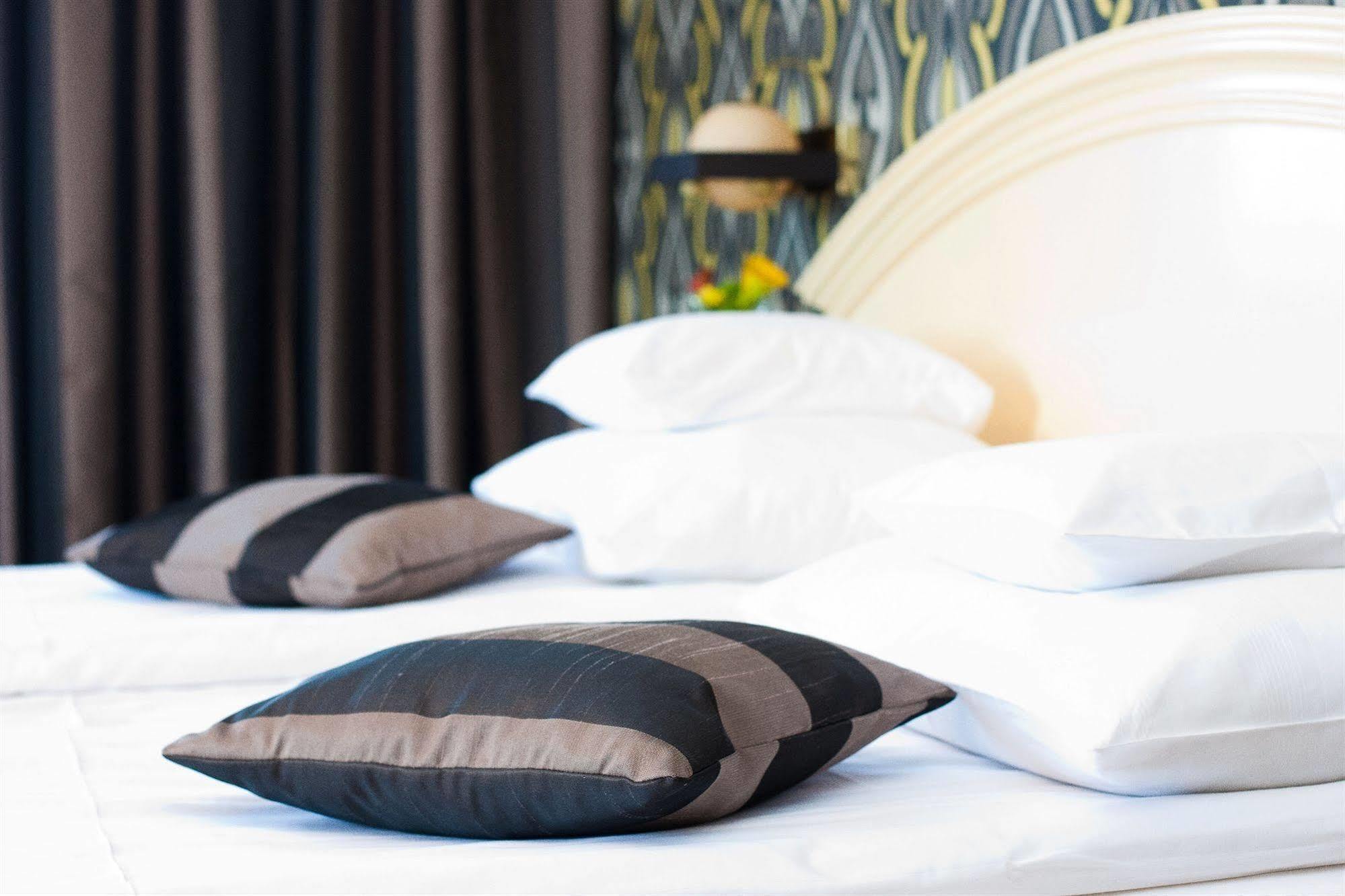 Hotel Onix Cluj-Napoca Luaran gambar