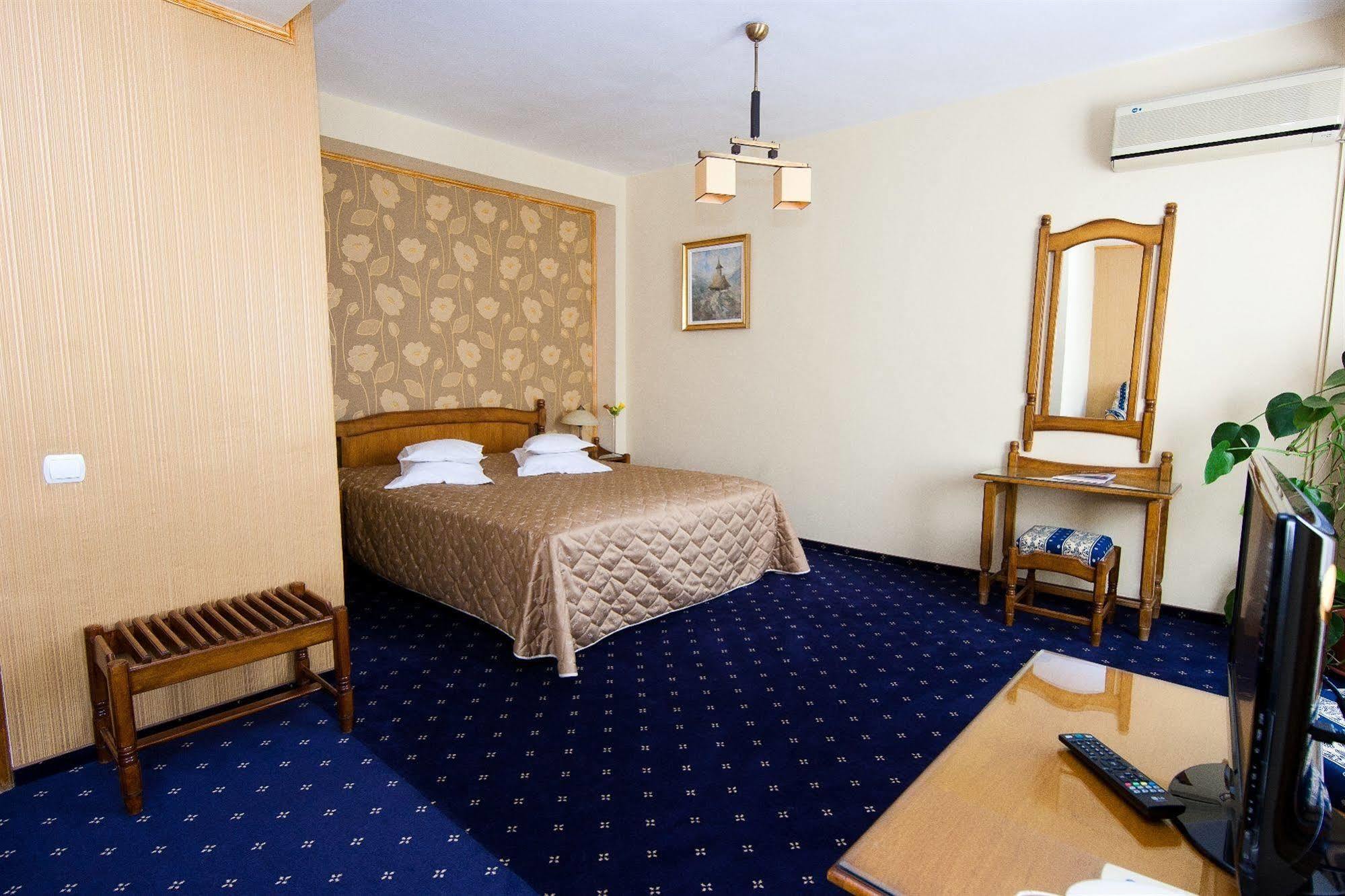 Hotel Onix Cluj-Napoca Luaran gambar