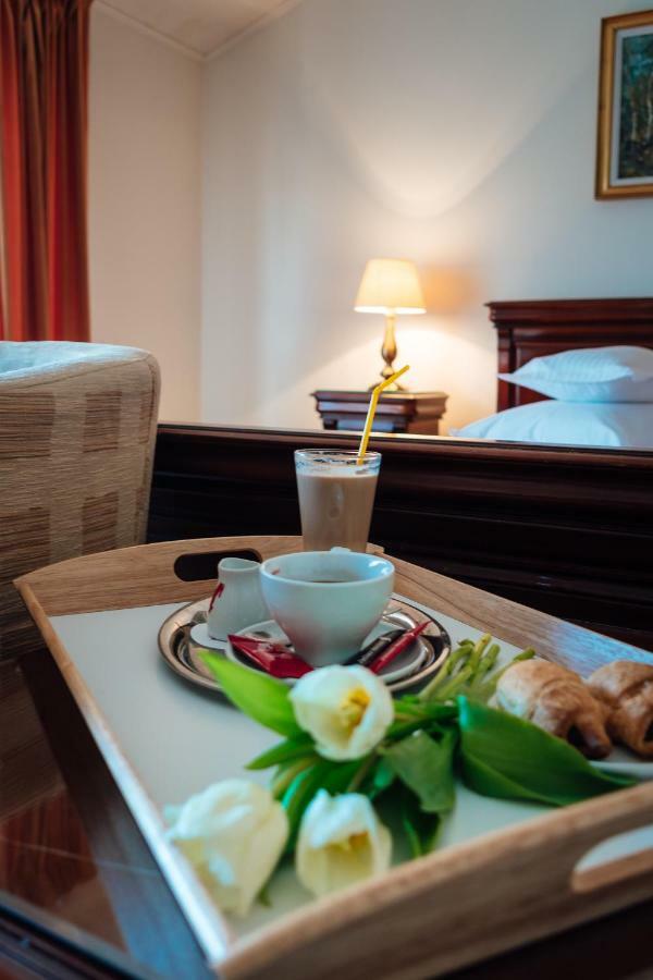 Hotel Onix Cluj-Napoca Luaran gambar