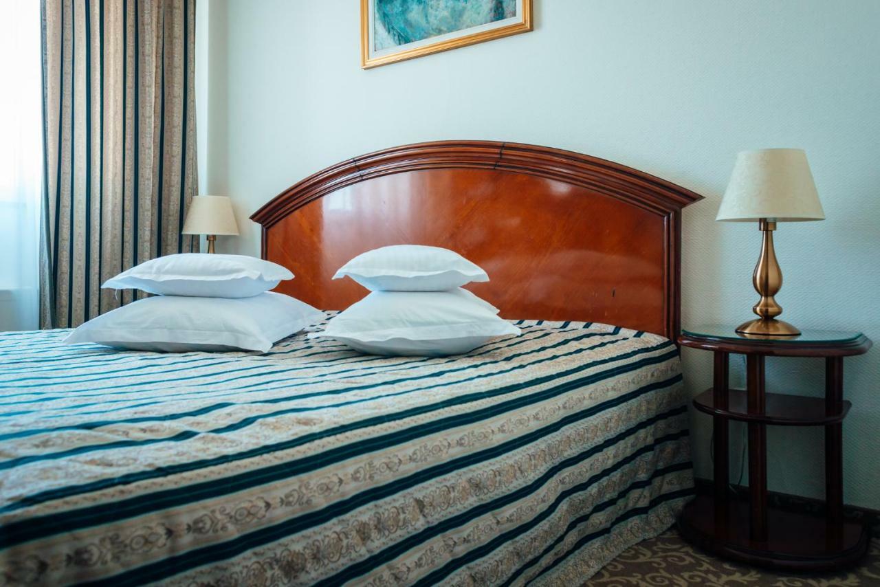 Hotel Onix Cluj-Napoca Luaran gambar