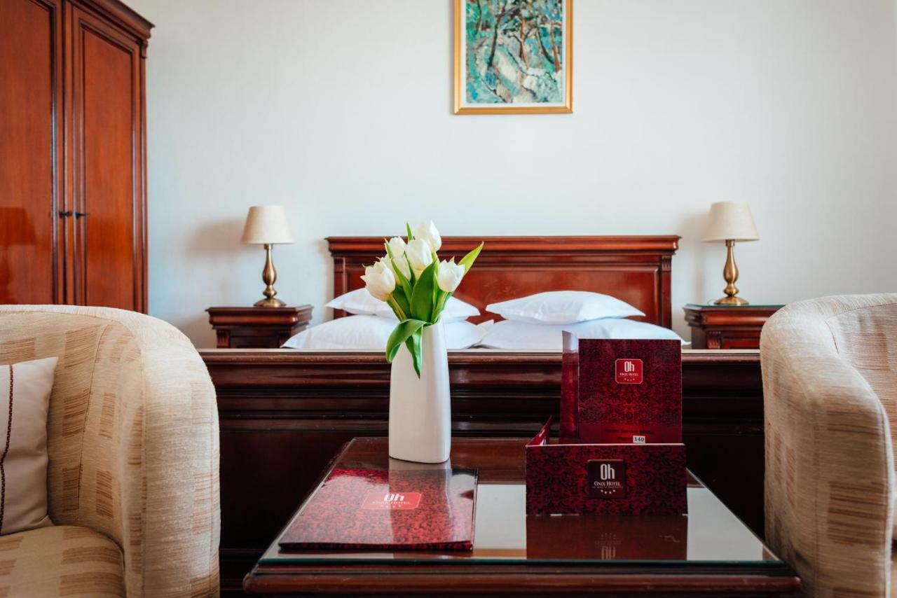 Hotel Onix Cluj-Napoca Luaran gambar